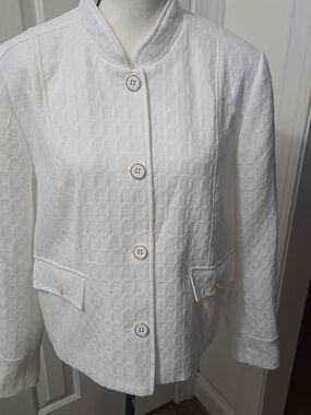 LIZ CLAIBORNE BRAND WOMEN'S PLUS SIZE WHITE BLAZER JACKET SIZE 14